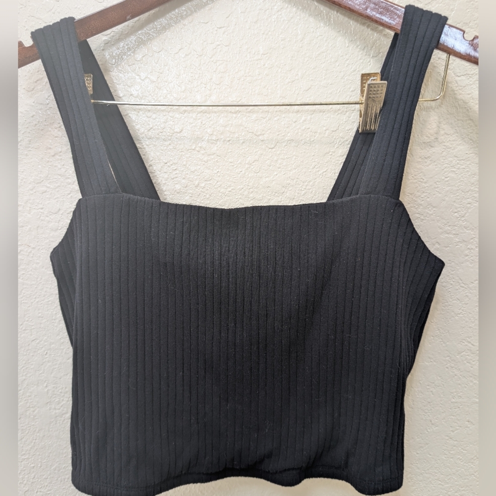 NWT Cotton Blend Black Ribbed American Eagle Crop Top Tank Top. Size XL